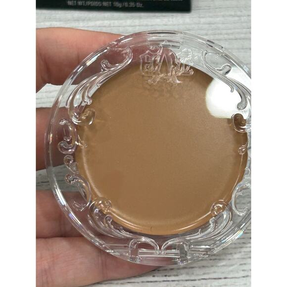 KVD Beauty Good Apple Skin-Perfecting Foundation Balm Medium 045 10g / 0.35 oz - Picture 6 of 7